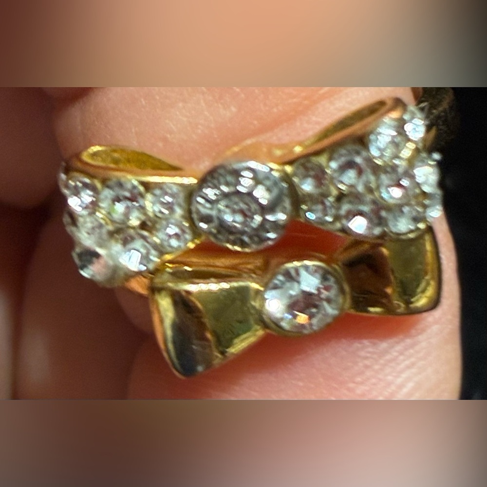 Henri Bendel Gold Bow Ring with Crystal Accents - Picture 4 of 8